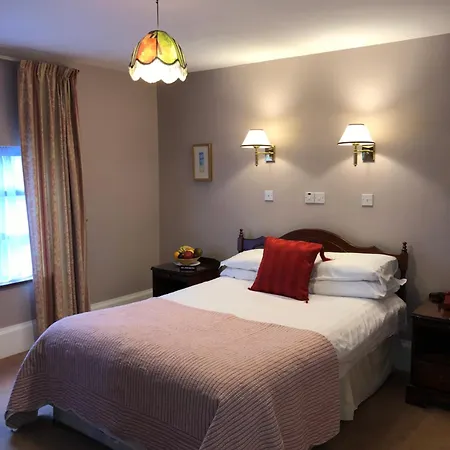 Tully's 3* Castlerea