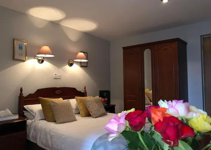 Tully's Hotel Castlerea